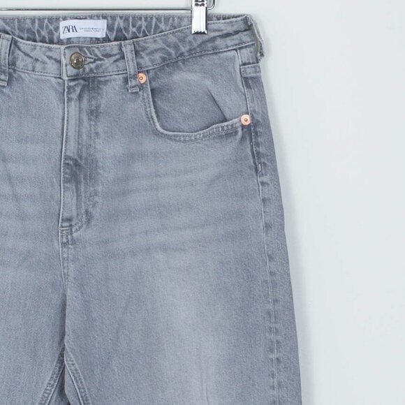 Zara Gray‎ High Rise Straight Leg Distressed Denim Jeans Womens Size 10 - Picture 2 of 5